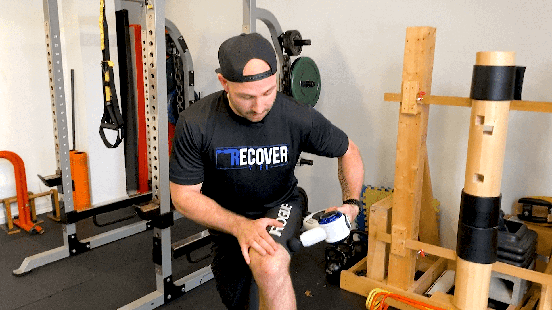 How To Get Rid Of Knee Pain Using A Massage Gun - Recover Vibe